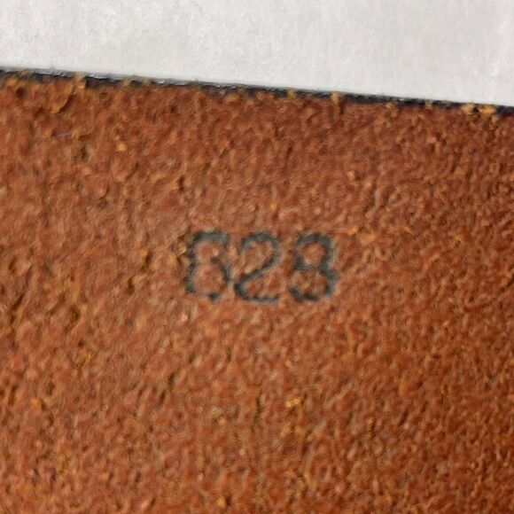 Royden Kevins Duck Belt Mens Size 40 Burgundy Leather Flawed - Picture 4 of 12